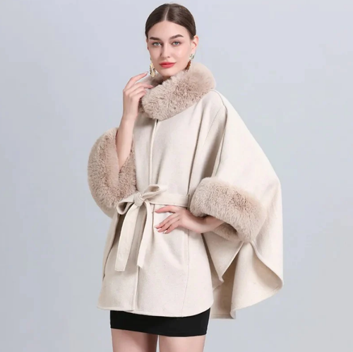 Drune | Winter Cape Mantel