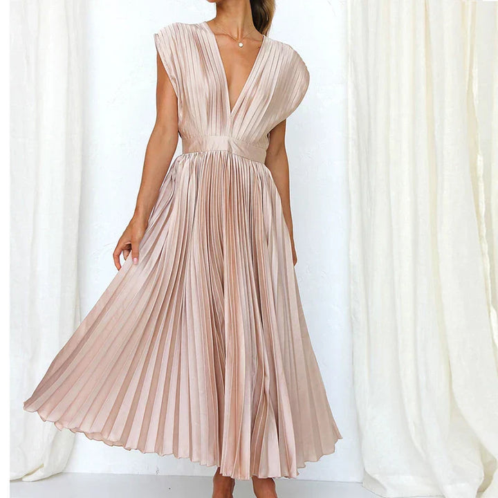 Drune | Elegante Maxi Kleid Mit V-ausschnitt Und Falten