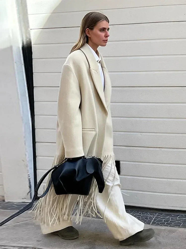 Drune | Eleganter und warmer Damenwollmantel mit Quastenfransen