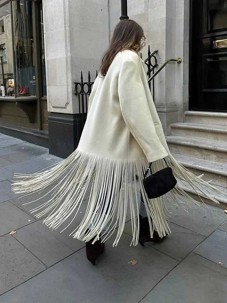 Drune | Eleganter und warmer Damenwollmantel mit Quastenfransen