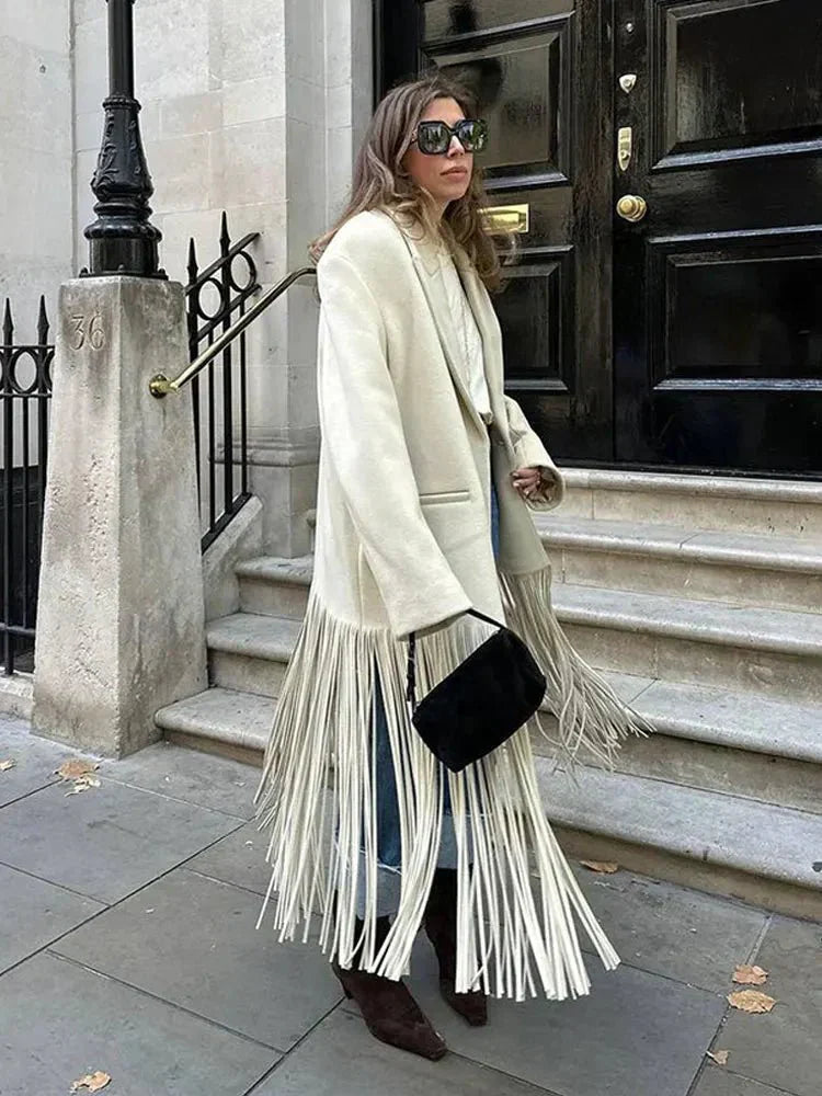 Drune | Eleganter und warmer Damenwollmantel mit Quastenfransen
