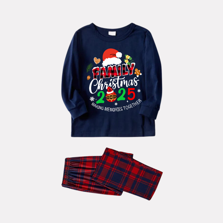 Drune | "Familien-Weihnachten 2025" Text und Weihnachtsmannhut Drucke Blaue Langarmoberteil mit Rot- und Blau-Karohose Weihnachts-Matching-Pyjamas