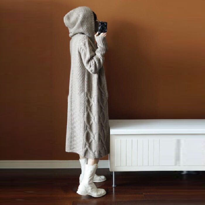 Damen Strickjacke mit Kapuze und feinem Strukturmuster Drune