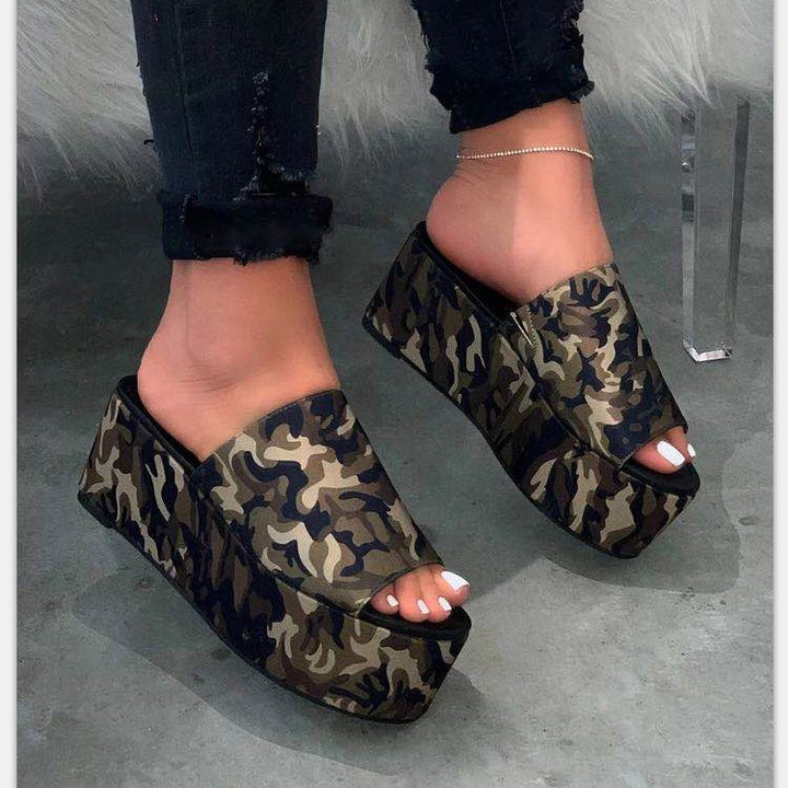 Damen nan Plateau-Mule mit Leopardenprint, offener Zehenpartie und gepolstertem Komfortfußbett Drune