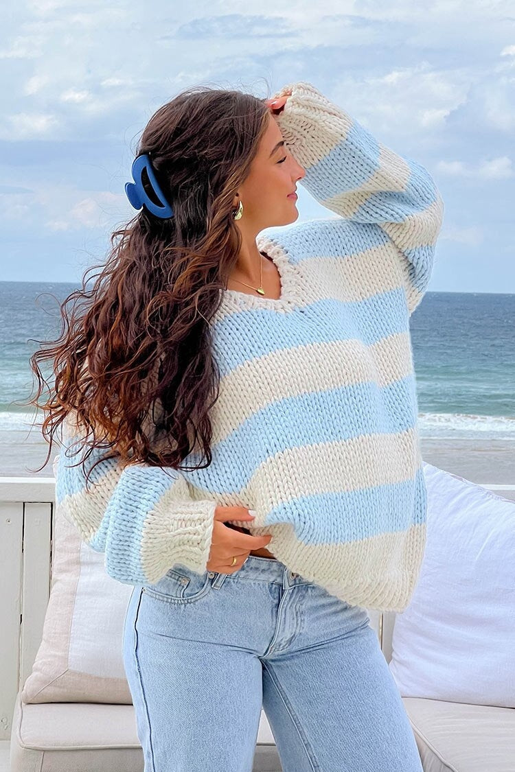 Drune | Cozy off-the-shoulder striped knit sweater for autumn layers