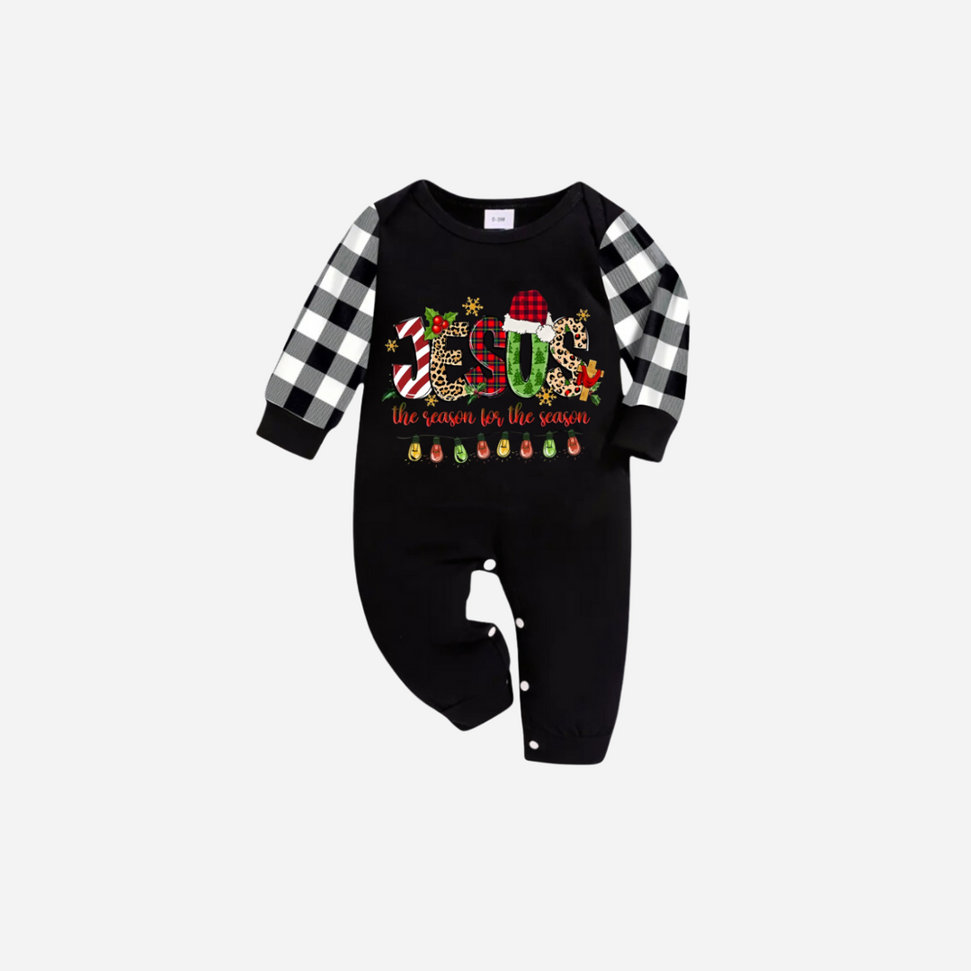 Drune | Jesus der Grund für die Saison Familie Weihnachts-Pyjama-Set - Schwarzes Oberteil mit schwarzer und weißer karierten Hose