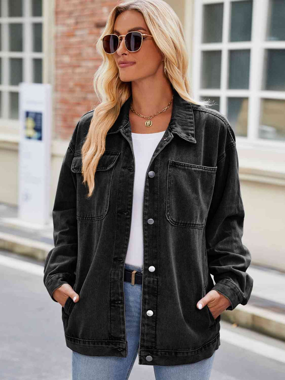 Drune | Knopf-Down Denimjacke mit Taschen
