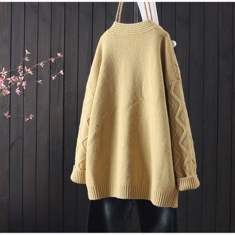 Damen Grobstrickcardigan mit einzigartiger Zopfmusterstruktur und modischen Knopfdetails Drune
