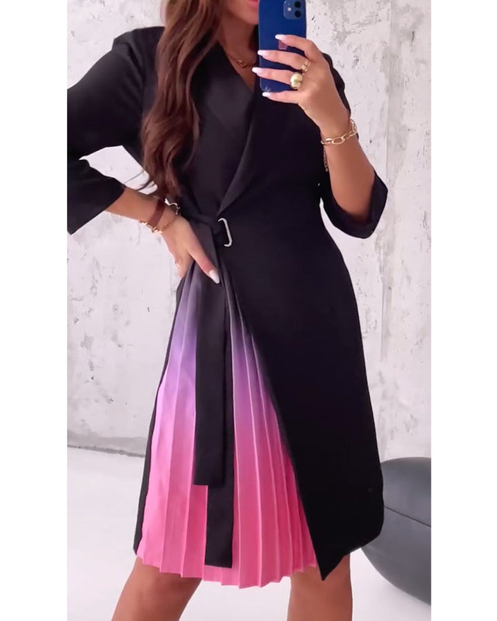Drune | Stilvolle plissierte Kleid mit Taillengurt