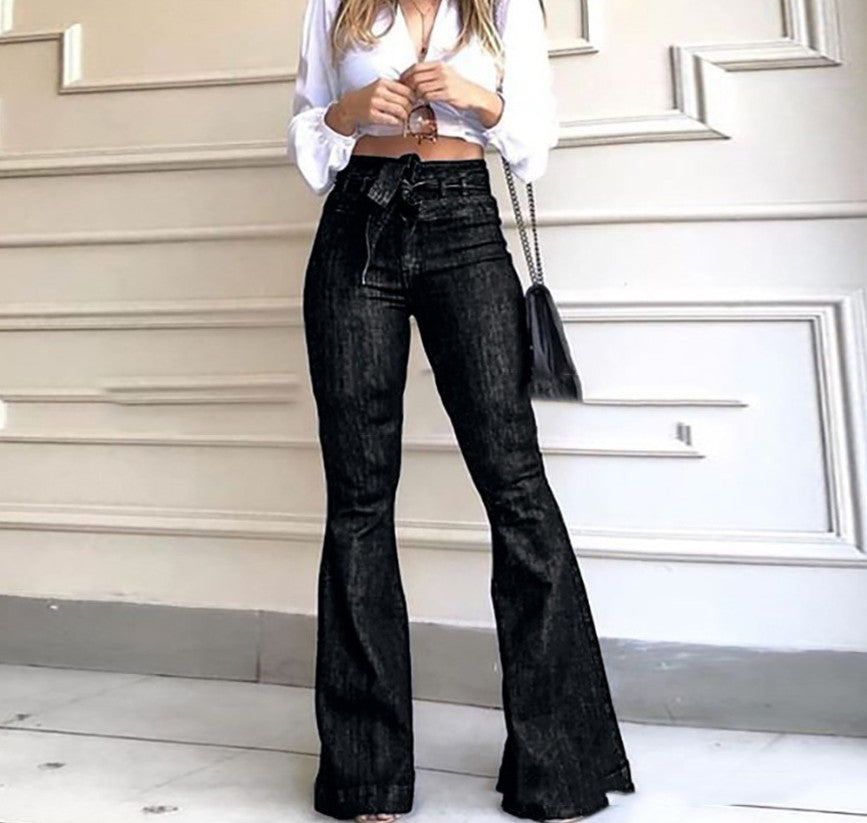 Damen Hoch geschnittene Flared Jeans mit stylischem Gürtel und ausgefranstem Saum Drune