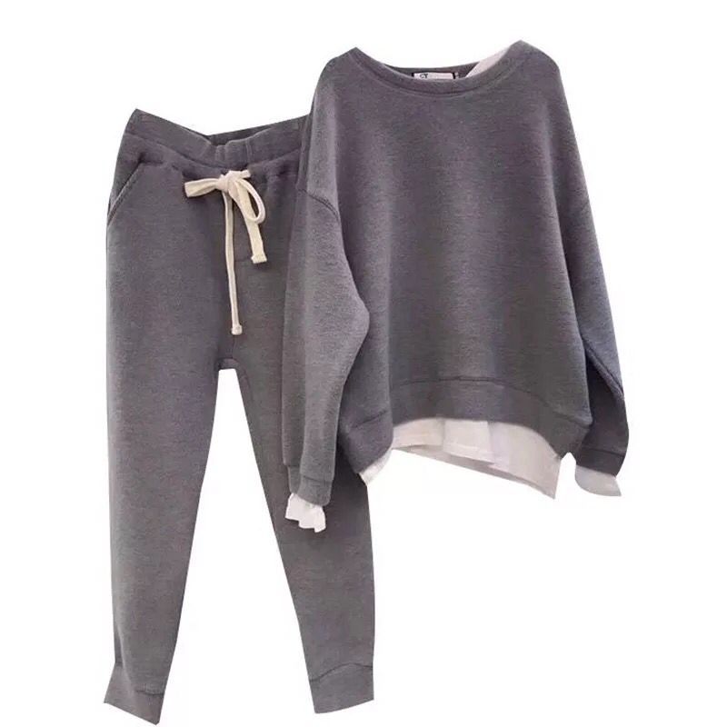Damen gemütliches Freizeitsport-Set mit Oversized-Pullover und lässigen Jogginghosen Drune
