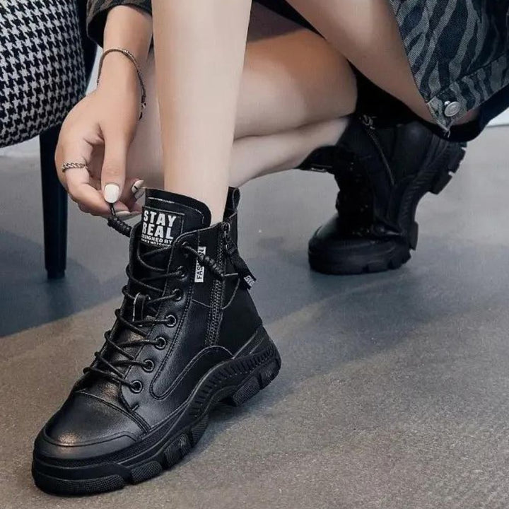 Drune - Elegante High-Top-Sneakerstiefel mit Reißverschluss