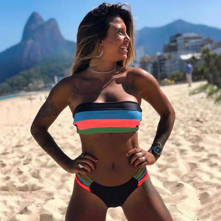 Damen Bandeau-Bikini mit trendigen Streifen Drune