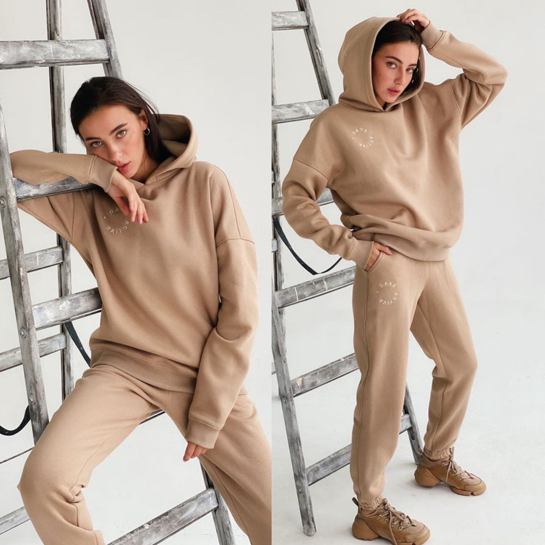 Damen bequemer Kapuzenpullover und Jogginghose Drune