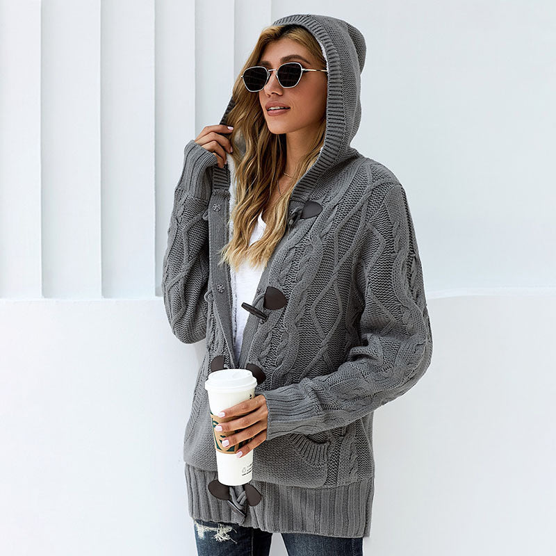 Damen Strickjacke mit hohem Kragen und bequemen Knopfdetails Drune
