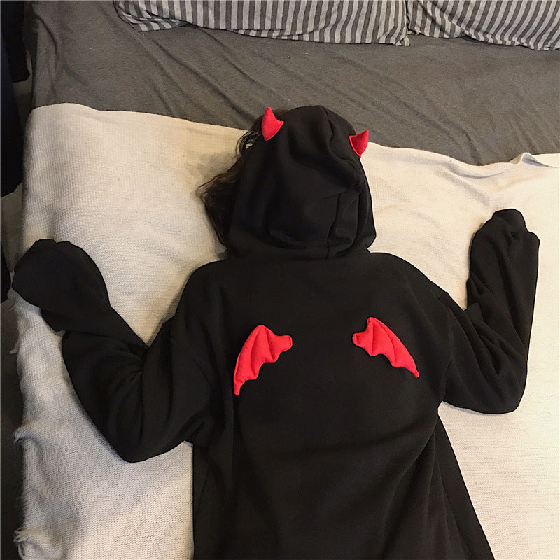 Damen Übergroßes Hoodie mit verspielten Flügelapplikationen Drune