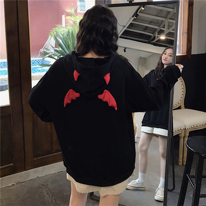 Damen Übergroßes Hoodie mit verspielten Flügelapplikationen Drune