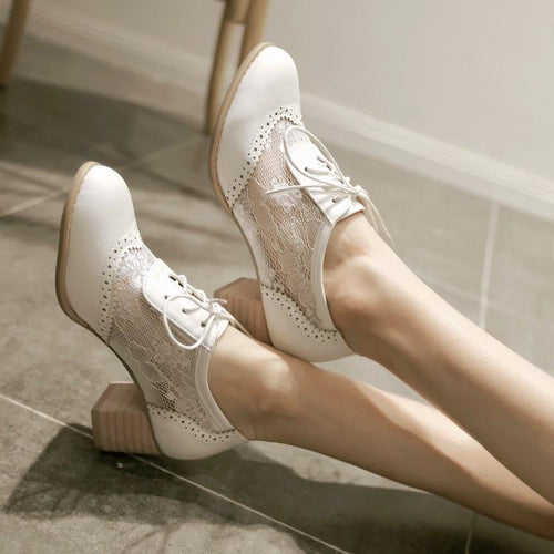 Drune | Schnürschuhe mit Mesh-Absatz
