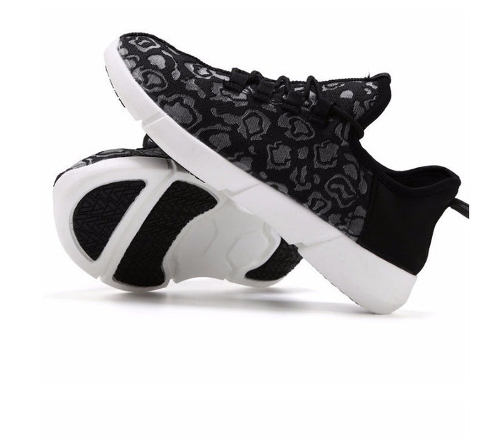 Drune | Leuchtende Sneaker Mit Usb Aufladung