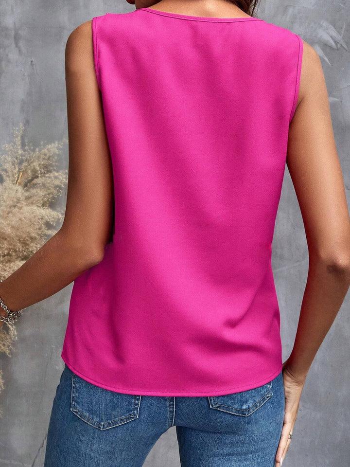 Drune | Rüschenshirt mit V-Ausschnitt
