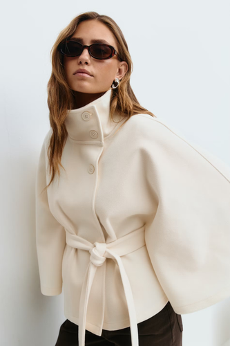 Drune | Elegante Damenjacke mit Gürtel