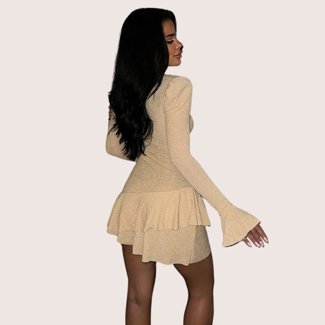 Drune | Minikleid mit tiefem V-Ausschnitt und Rüschen