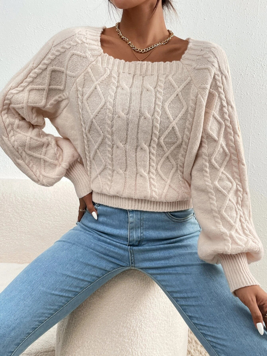 Drune | Strickbluse mit Quadratischem Ausschnitt Weich und Elegant Kabelstrick