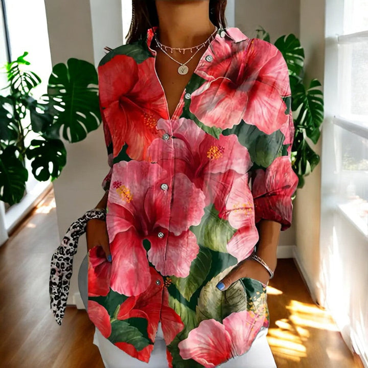 Drune | Lebhafte Bluse mit Blumenknöpfen für Damen