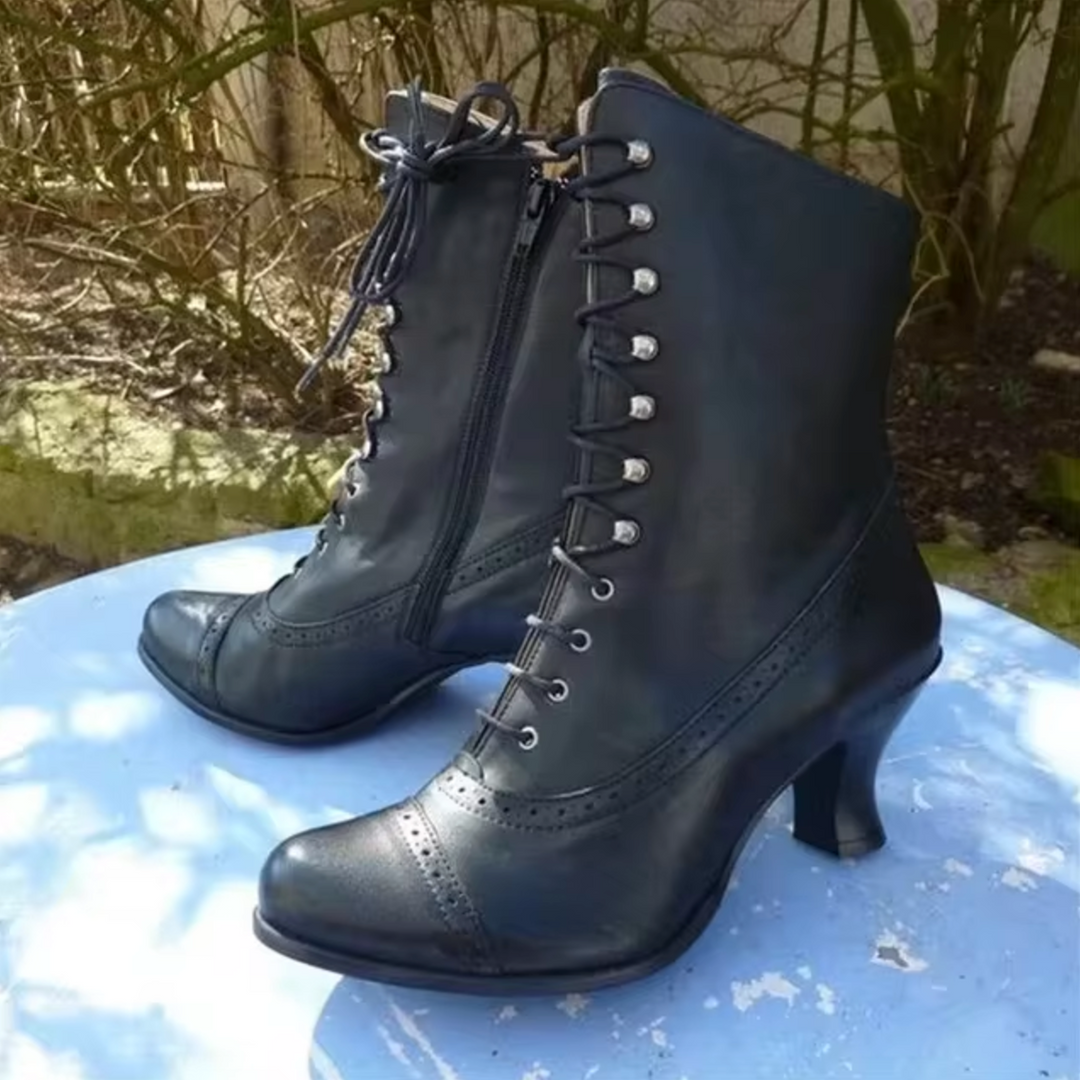Drune | Lederstiefel mit Schnürung