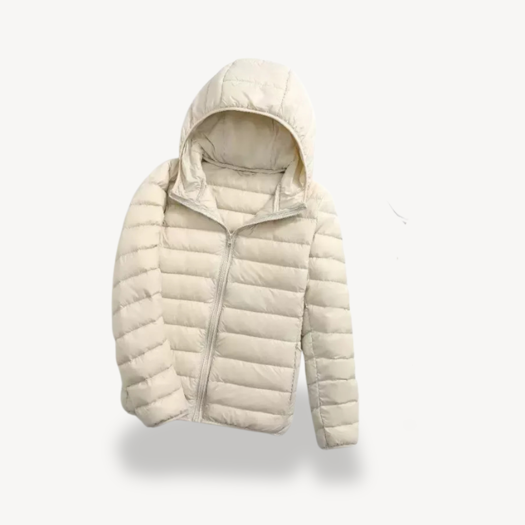 Drune | Ultraleichte Kapuzen-Pufferjacke Damen