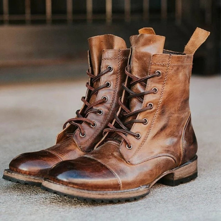 Drune | Retro Lederstiefel Mit Schnürsenkeln