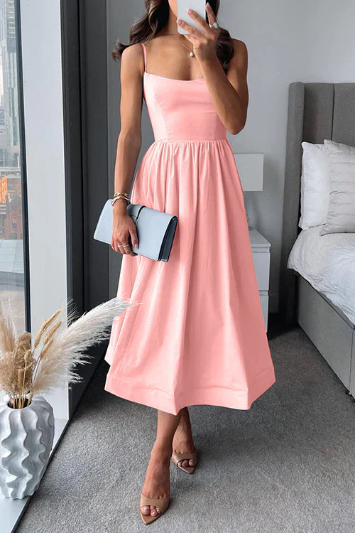 Drune | Tailliertes Midikleid mit Spaghettiträgern