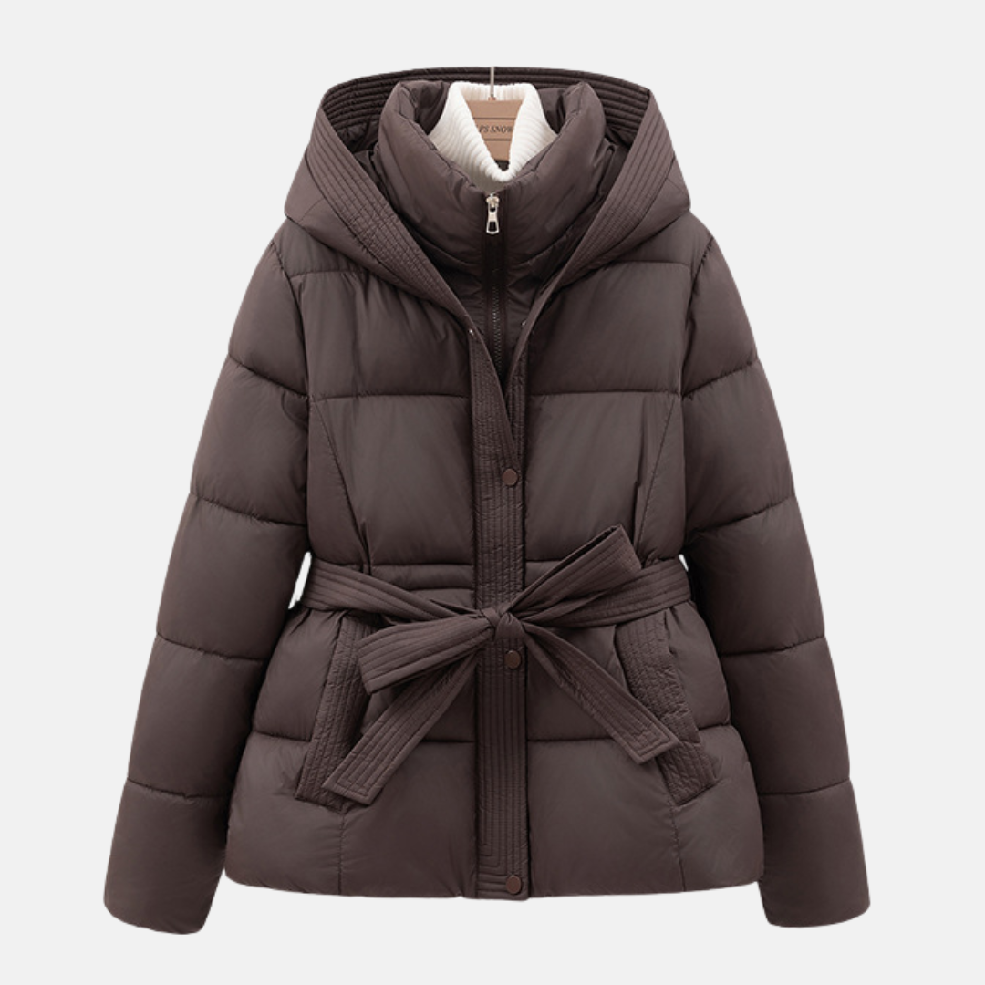 Drune | Damen Padded Coat – Slim Fit Steppdesign – Mit Kapuze und Taillenzug – Reißverschlussverschluss