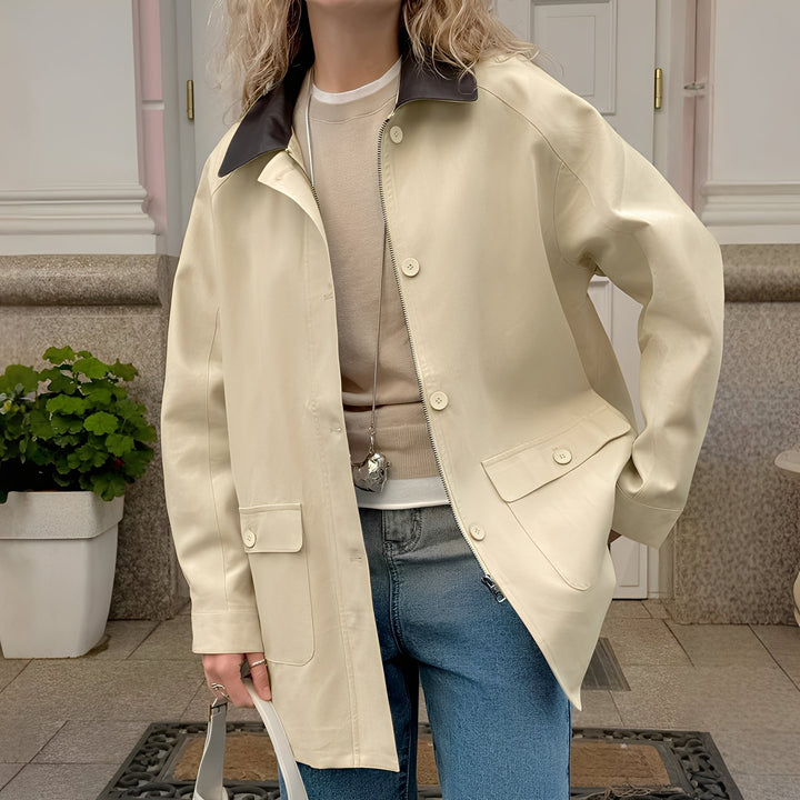 Drune | Trendige, locker sitzende Damenjacke mit Polokragen