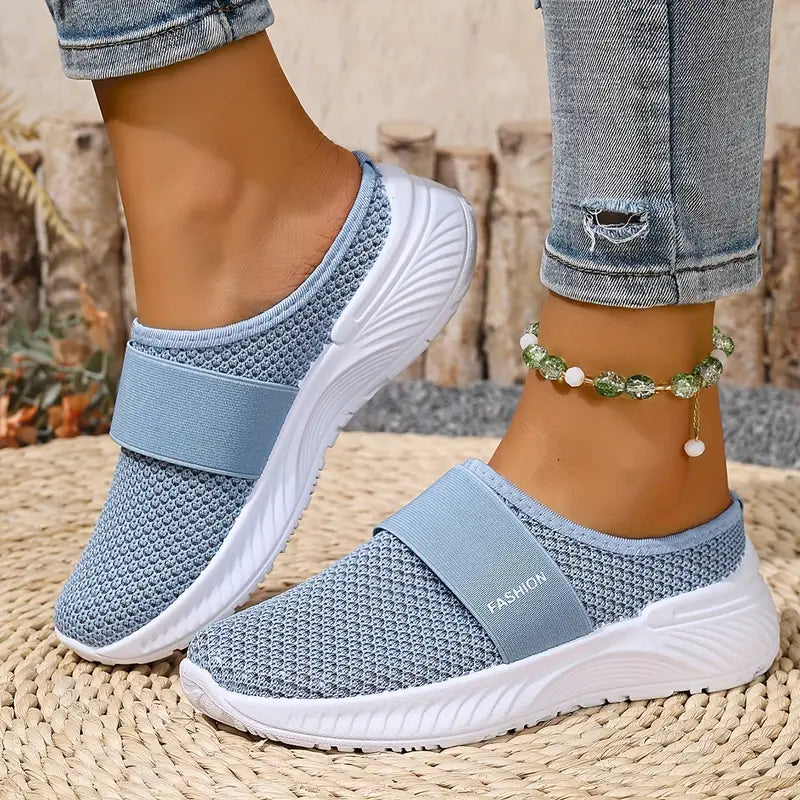 Drune | Orthopädische Slip on Damenschuhe mit Klettverschluss