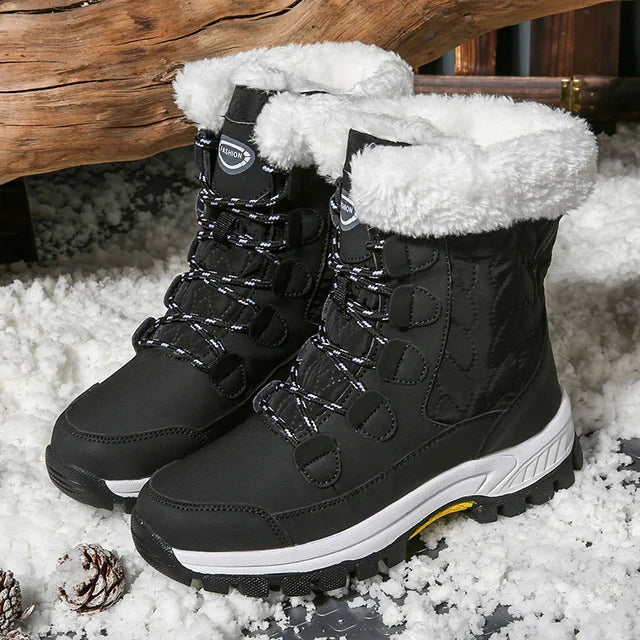 Drune | Schneestiefel - Mittelhohe Steppung - Kunstpelzbesatz - Schnürung - Wasserabweisend