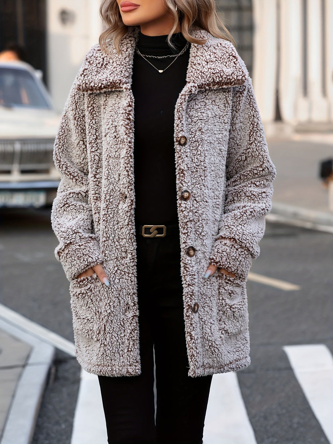 Drune | Lange Teddyjacke mit Knöpfen Polyester Komfortabel und Warm