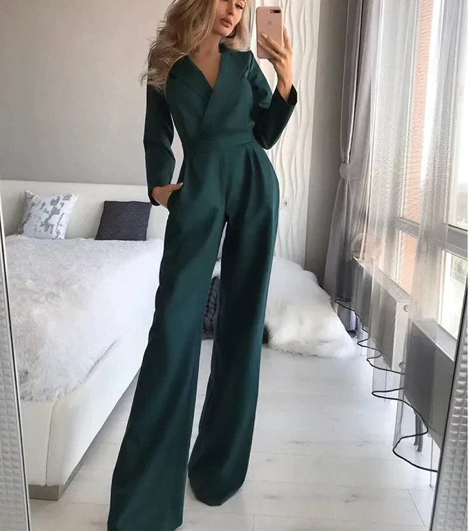 Drune | modischer langer Overall mit Kragen und weitem Bein für einen stilvollen und modernen Look