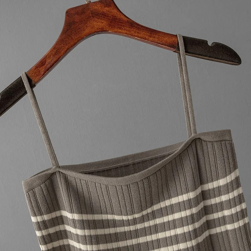 Drune | Bequemes Strickset Mit Streifen