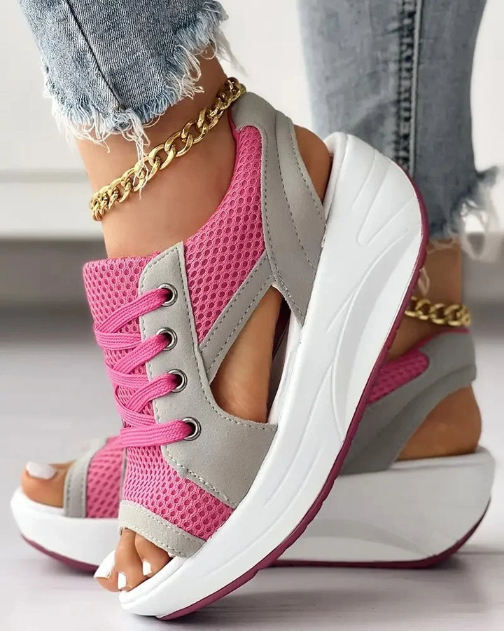 Drune | Muffin-Sandalen mit Kontrastierendem Ausschnitt und Schnürsenkeln