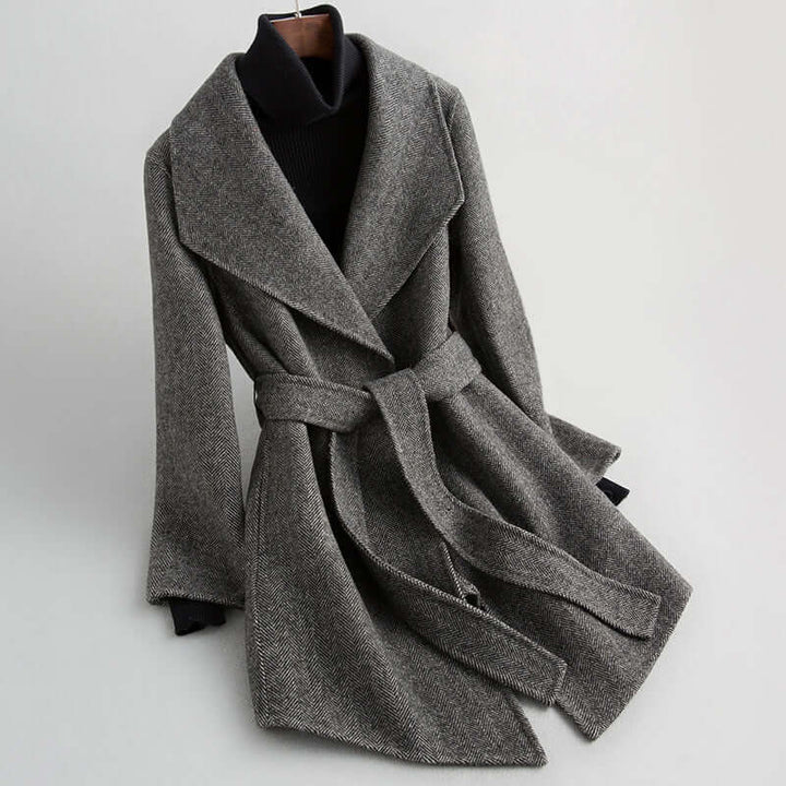 Drune | Damen Taillierte Doppelreiherjacke