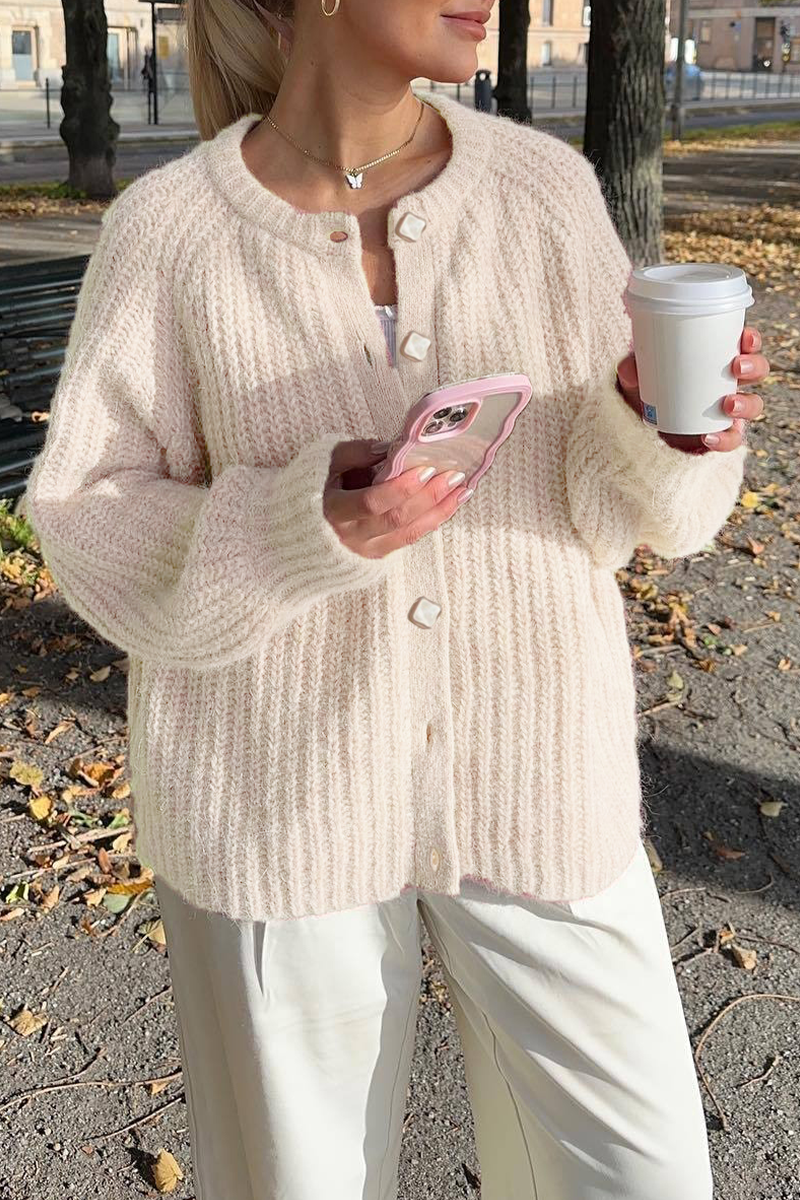Drune | Casual knit sweater with buttons and round neckline. Outerwear