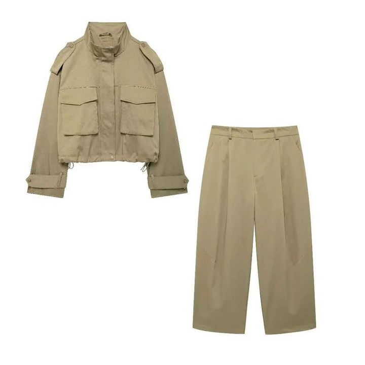 Drune | Cargo-Jacke mit verstellbaren Trägern und Taschenakzenten
