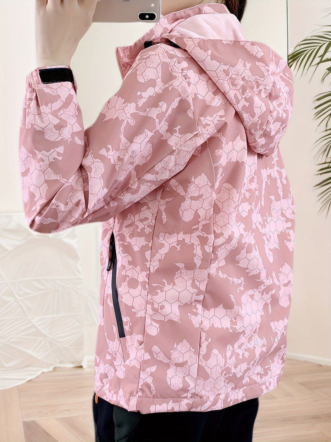 Drune | Winddichte Outdoor Jacke für Frauen Im Camouflage