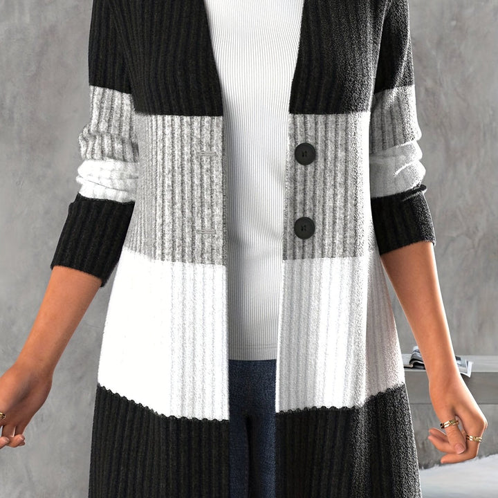 Drune | Modische und Mühelose Strickjacke