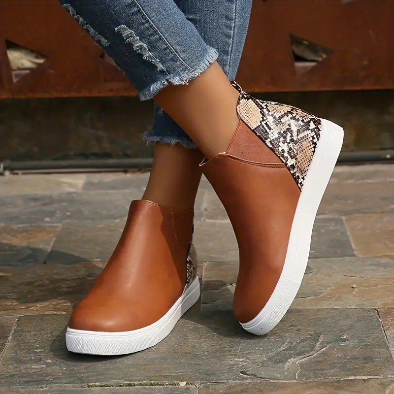 Drune | Damenstiefel mit Schlangenlederdesign