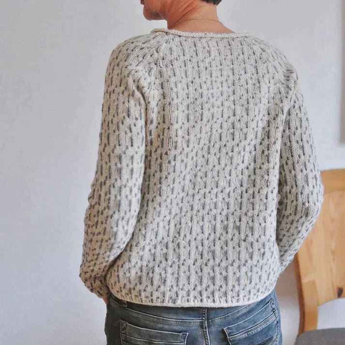 Drune | Elegant grey crew neck sweater