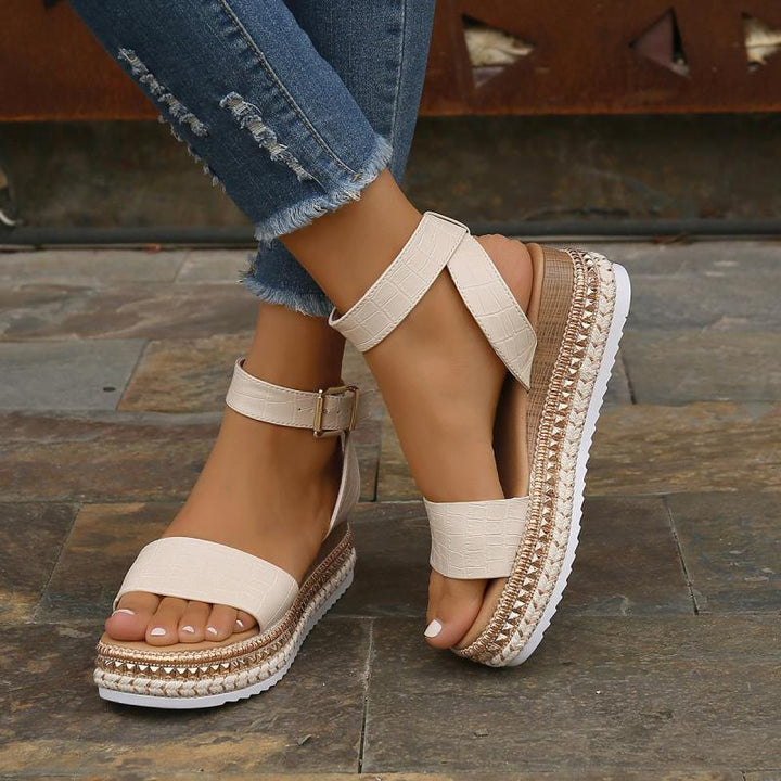 Drune | Sommer Sandalen Mit Schnallenriemen Und Plateau