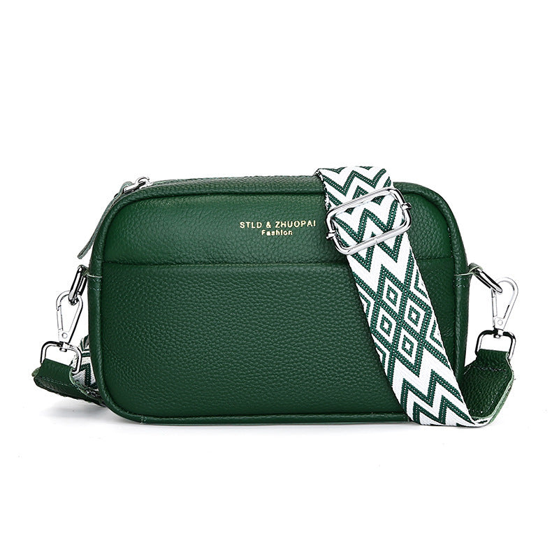 Drune | Schlichte Schultertasche Aus Veganem Leder Im Kleinen Quadratischen Format