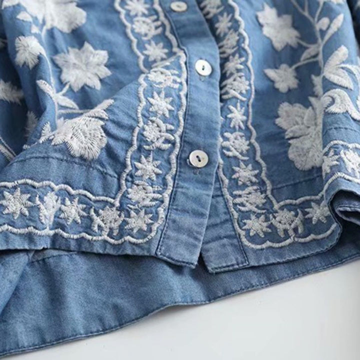 Drune | Bestickte Blumenbluse mit Knopfleiste